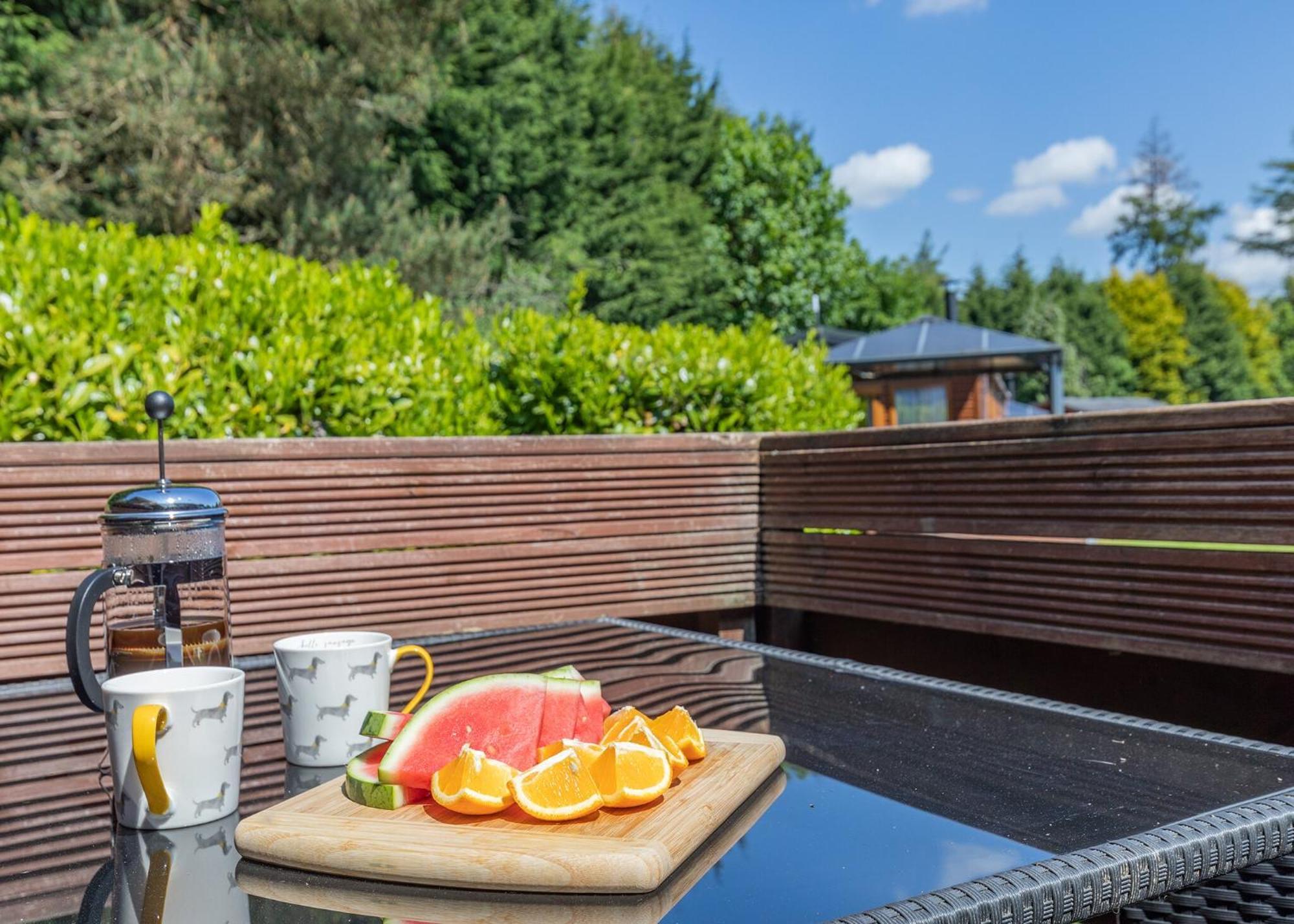 Longnor Wood Holiday Park المظهر الخارجي الصورة