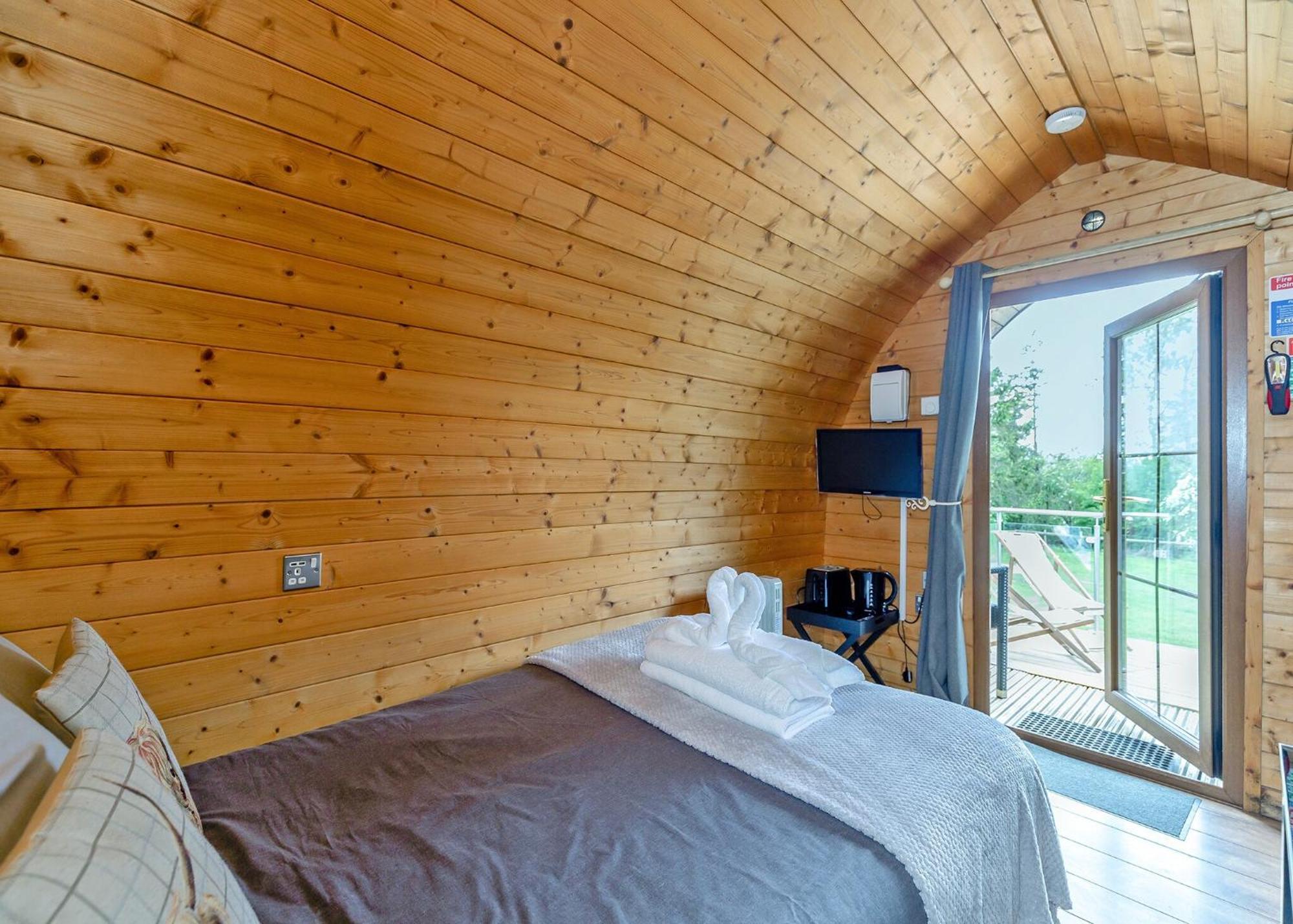 Longnor Wood Holiday Park المظهر الخارجي الصورة