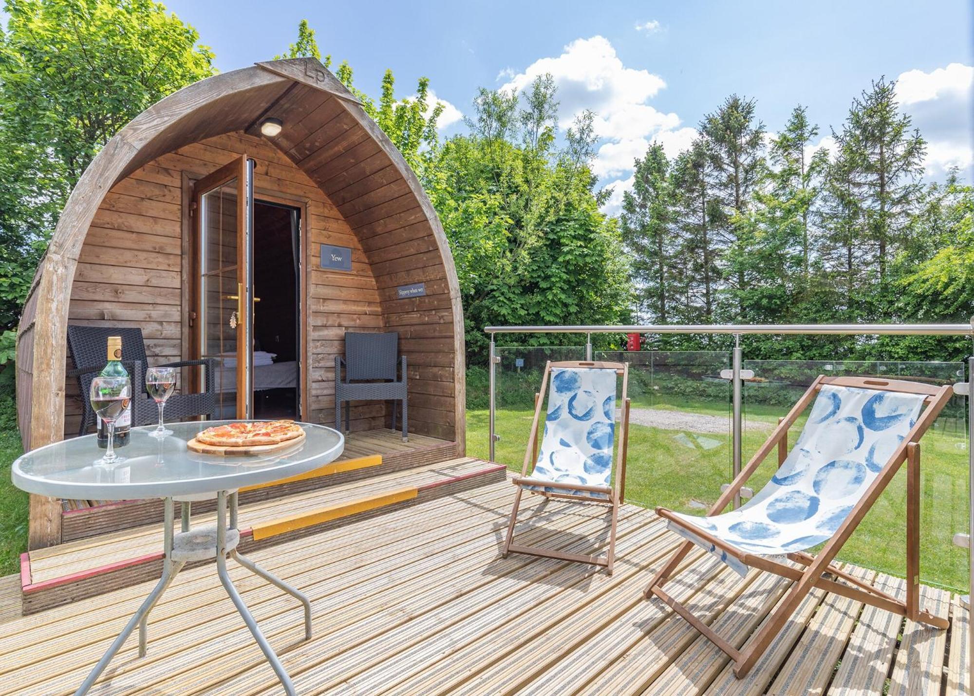 Longnor Wood Holiday Park المظهر الخارجي الصورة