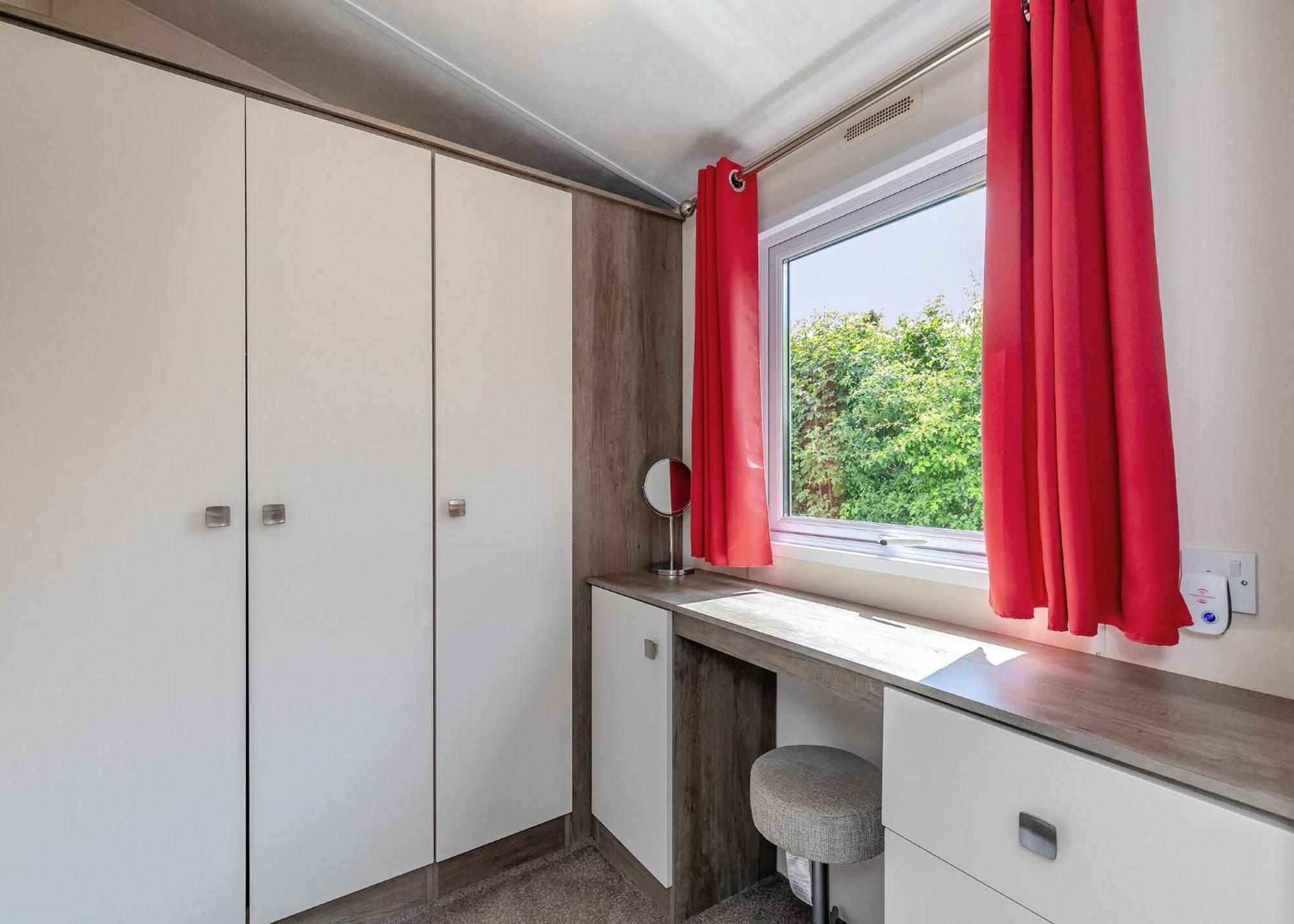 Longnor Wood Holiday Park المظهر الخارجي الصورة