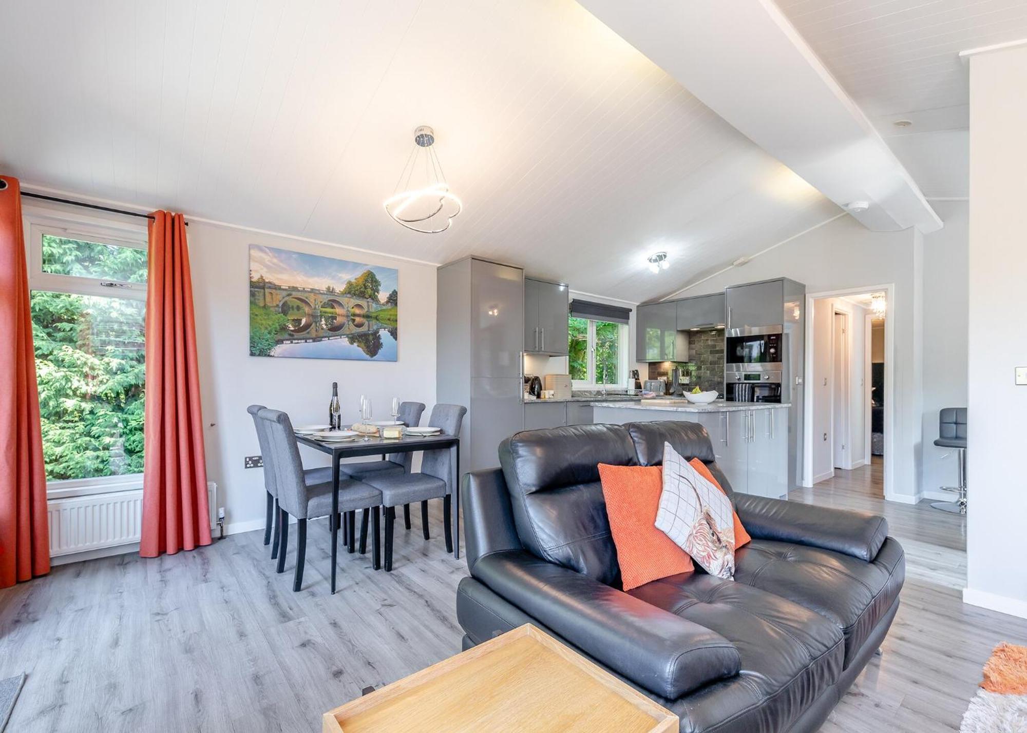 Longnor Wood Holiday Park المظهر الخارجي الصورة