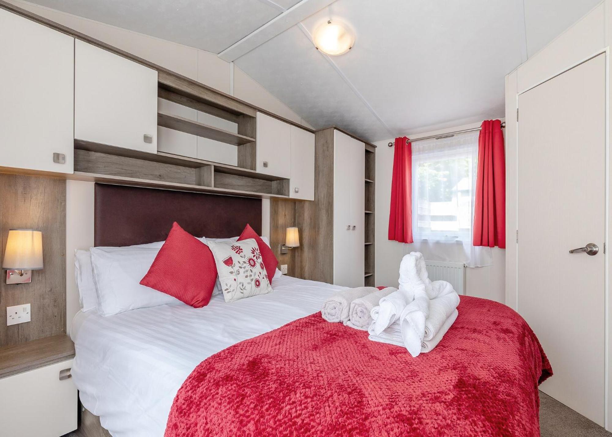 Longnor Wood Holiday Park المظهر الخارجي الصورة