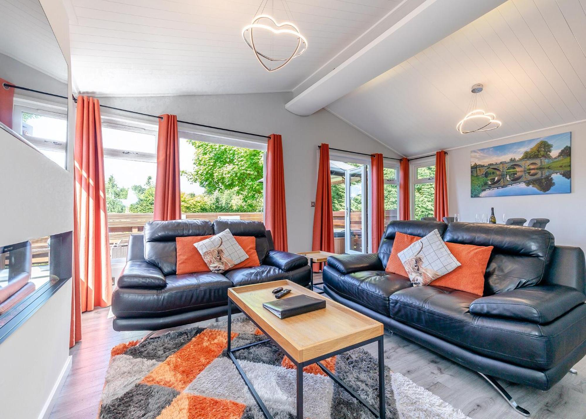 Longnor Wood Holiday Park المظهر الخارجي الصورة